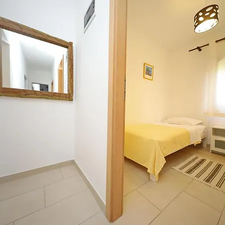 Krolo Apartment *