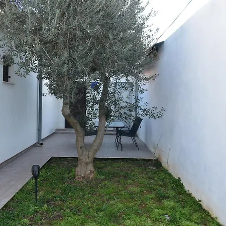 Lejlighed Krolo Zadar
